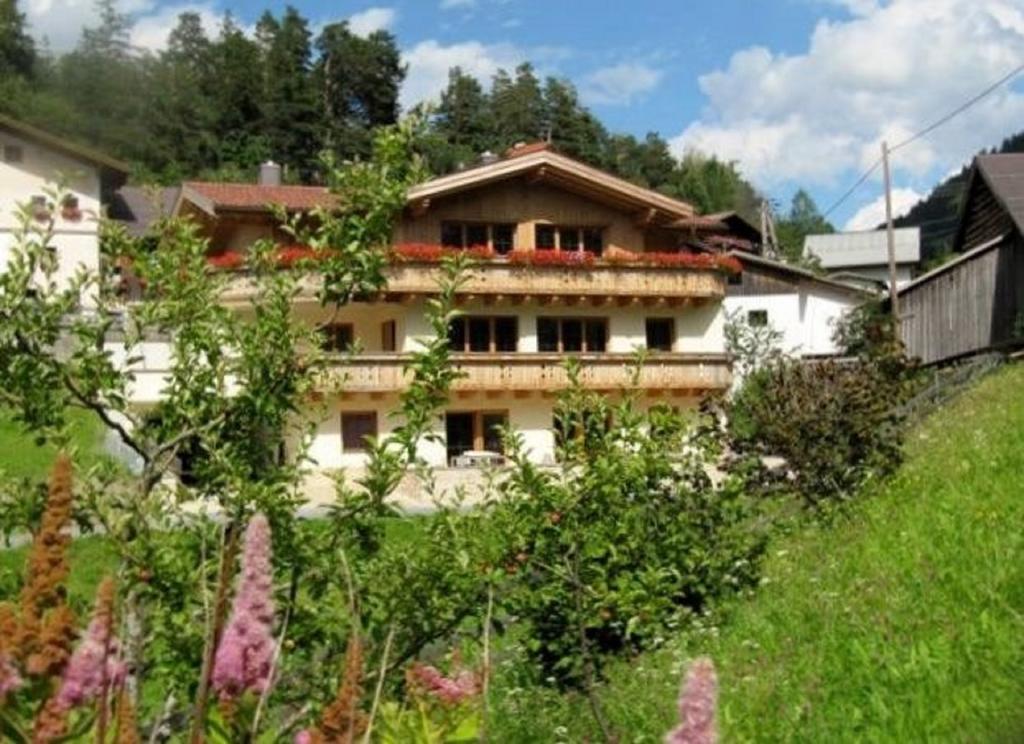 Gasthof Alpenblick Tobadill Екстериор снимка